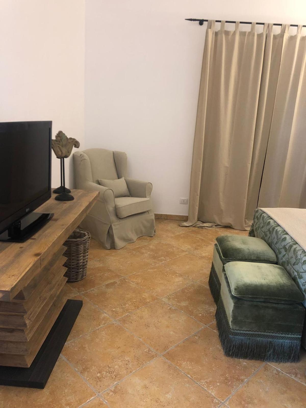 Bed and Breakfast Dimora Le Ginestre Adults Only Fasano Exterior foto
