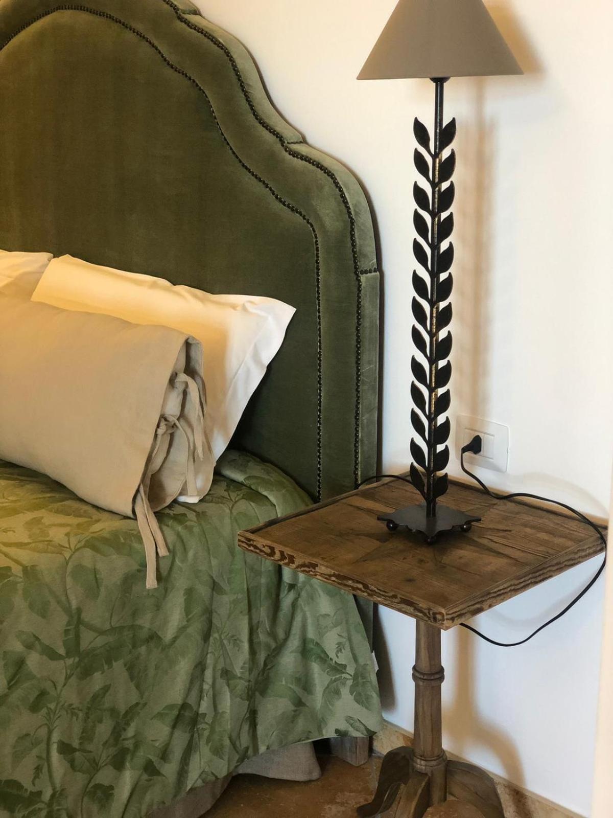 Bed and Breakfast Dimora Le Ginestre Adults Only Fasano Exterior foto